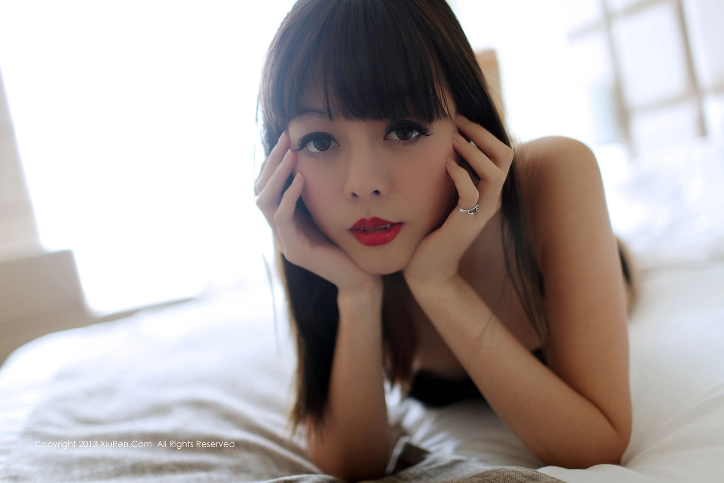 [XiuRen秀人网]No.001_模特Viki性感内衣系列完美身材写真86P-秀人网 - XiuRen.Xyz